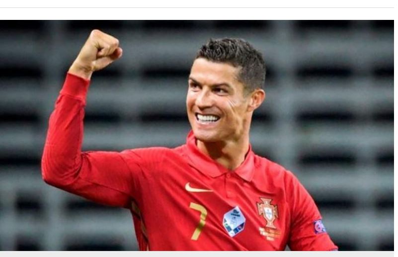 WHY PORTUGAL DROPPED CRISTIANO RONALDO FROM THEIR GAME AGAINST SWITZERLAND
 enews.africunia.tv/story/why-port…
.
#africuniatv #tectono #chiefnnaemeka #ronaldo #cr #messi #football #cristianoronaldo #fifa #cristiano #neymar #realmadrid #soccer #juventus #championsleague #barcelona #futbol