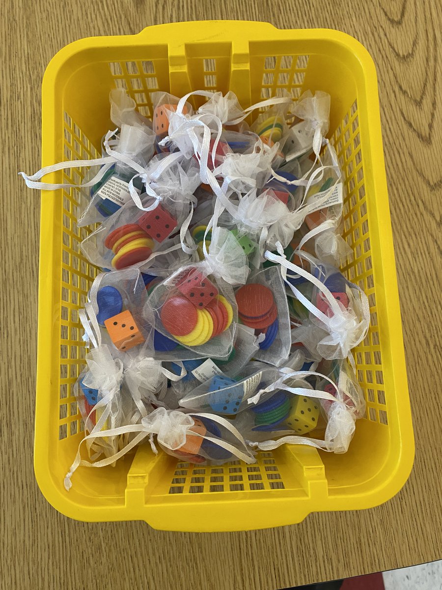 Molly Rawding tweet media