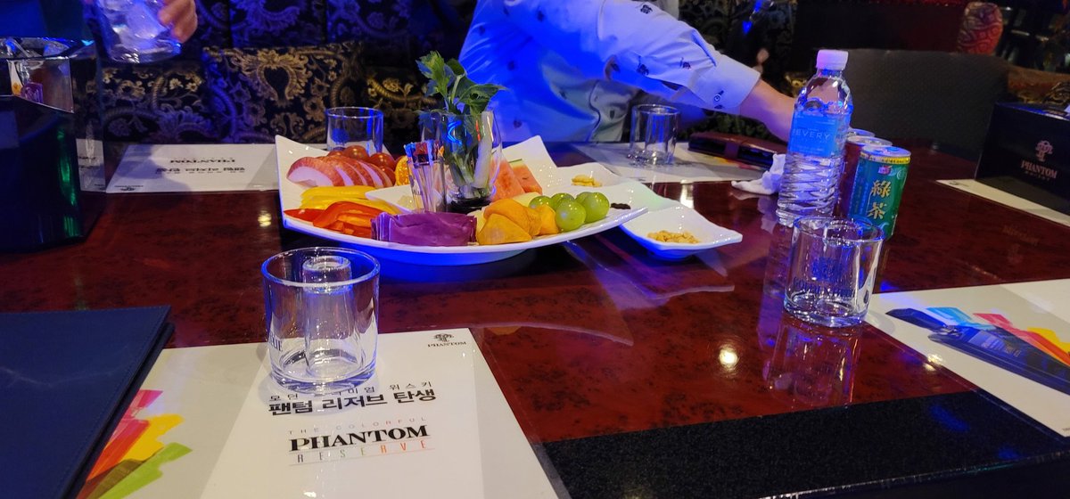 경치 좋은곳에서 한잔