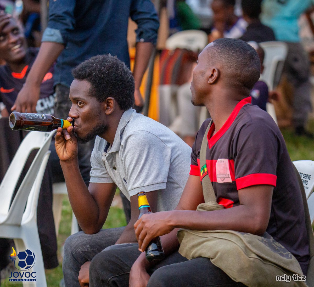 Abanihizi tweet media