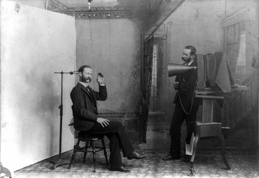 This is a trick photo from 1893, and produced by A.H. Wheeler, which appears to show a photographer taking a picture of himself in studio. It was produced through multiple exposures and layering. It is a wonderful example of 19thC composite photography #HPS #HistSci #Photography