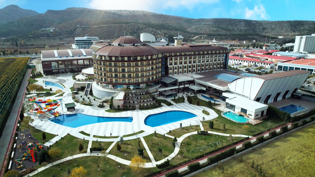 AkronesHotel's tweet photo. Yeni bir sen, yeni bir nefes; Akrones...
#yenilik #yenilikler #yenilenme #yenilenmezamanı #yenibaştan #silbaştan #tazelik #tazelenmek https://t.co/49Tj3n0BNL