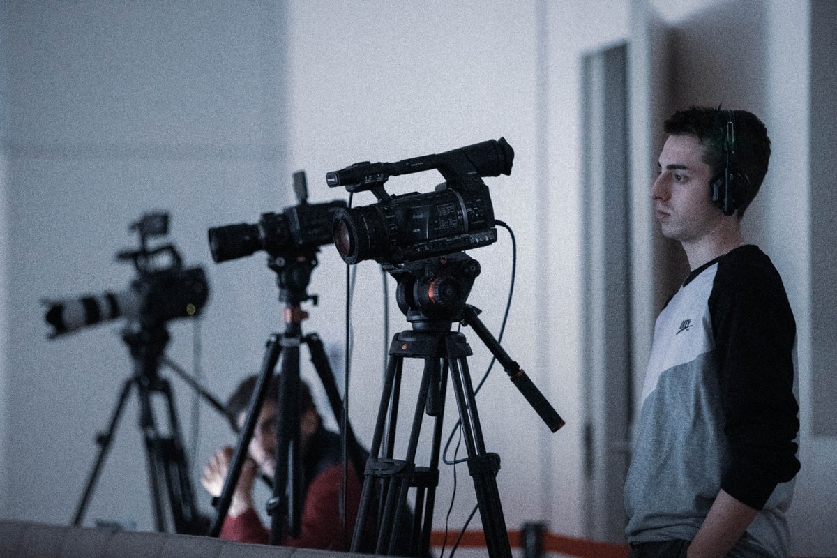 TICTACLAB's tweet photo. ⚽ III FSI CONFERENCE ON HIGH PERFORMANCE IN FOOTBALL ⚽

#tictaclabstudio #creativestudio #videoproduction #video #filming #streaming #camera #audiovisual #psiquiatría #congreso #football https://t.co/PpfqlNfA0a
