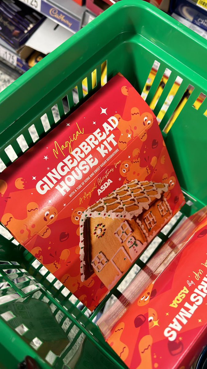 TheNBLJ's tweet photo. So @Jake_D_Hayward popped over to ASDA and grabbed two gingerbread house kits for a challenge stream tonight.

My question to you, is who do you think will design the best gingerbread house?

(1/2) https://t.co/jmMPntGi8a