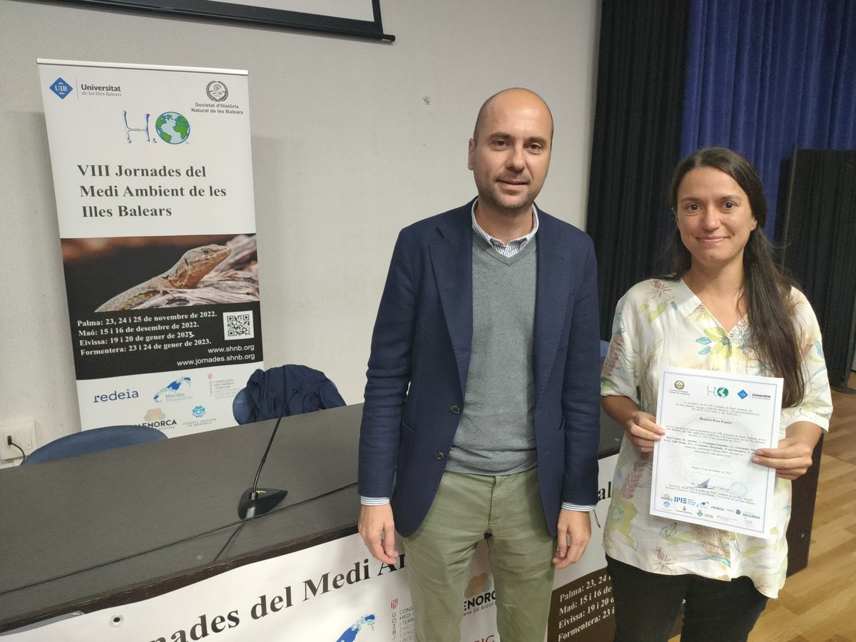 ieo_baleares's tweet photo. Nuestra compañera y 1ª autora del artículo, Beatriz Ríos-Fuster recibió recientemente el premio #Biodibal de las VIII Jornades de Medi Ambient https://t.co/COmGQ3MBOX https://t.co/pXuFB5wqdn