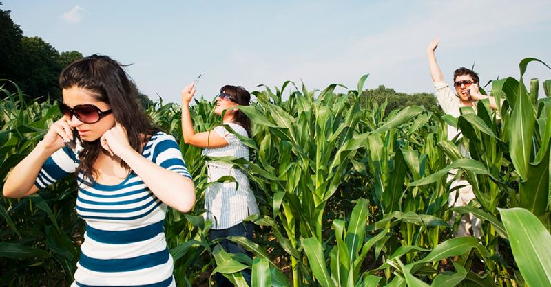 TE_empresas's tweet photo. 🌿 En el Día de la Protección de la Naturaleza, te recordamos nuestro compromiso sostenible formando parte de #EcoRating: una iniciativa que permite a los consumidores comparar el impacto medioambiental de móviles 👇
Contribuyamos juntos a un mundo más verde. 💚 📱📲