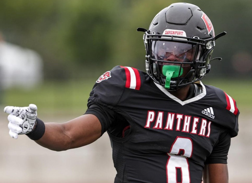 2023 NFL Draft Prospect Interview: Roy Livingstone, WR, Davenport University nfldraftdiamonds.com/2022/12/roy-li… #NFL #NFLDraftNews