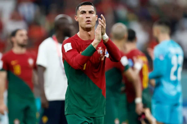 ⚽️ CR7 exalta talento da seleção de Portugal: “O sonho está vivo”

"Dia incrível para Portugal, com um resultado histórico no maior certame do futebol mundial", escreveu o camisa 7 nas redes sociais

Leia: cutt.ly/617lCng