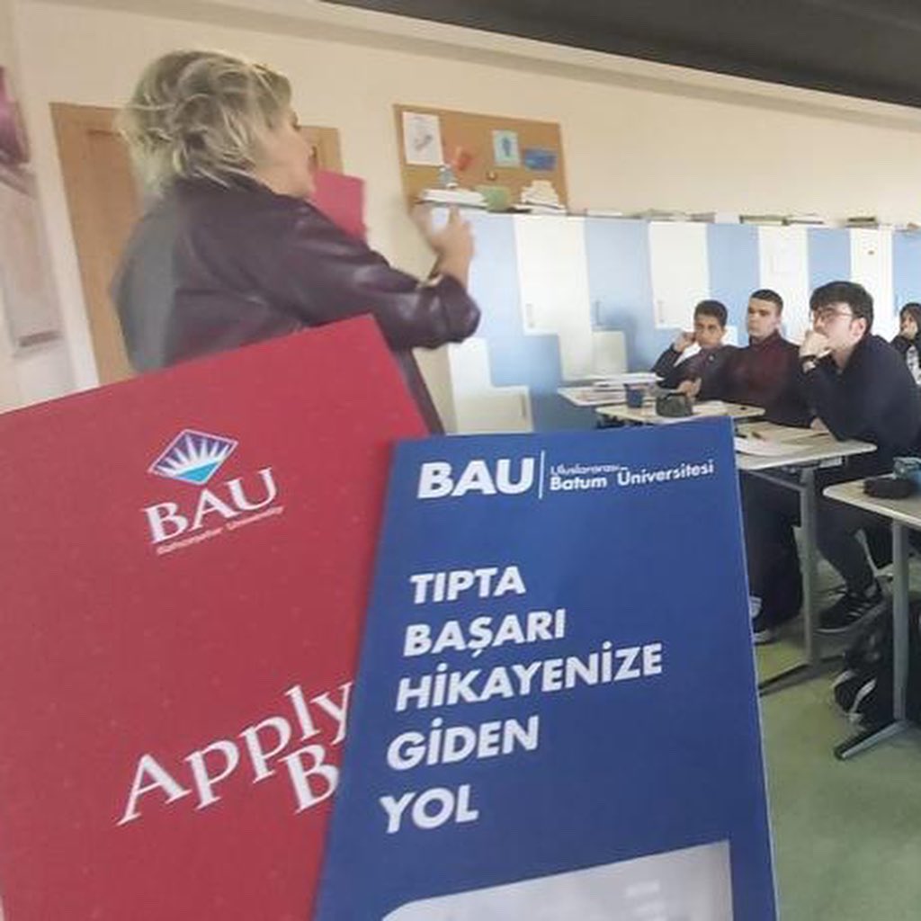 Bahçesehir Üniversitesi Kurumsal İletişim Direktörü Karadeniz Bölge Koordinatörü Sayın Arzu Mertan  ile ApplyBAU ve BAU Batum üniversitesi hakkında bilgi paylaşımında bulunduk. Kendisine nazik ziyareti için teşekkür ederiz.
<a href="/nilcicek/">Nil Çiçek</a> <a href="/ErhanKirbac/">Erhan KIRBAÇ</a> <a href="/arzumrtn/">Arzu Mertan</a> <a href="/yakupoglu_ziya/">YUSUF ZİYA YAKUPOĞLU</a>