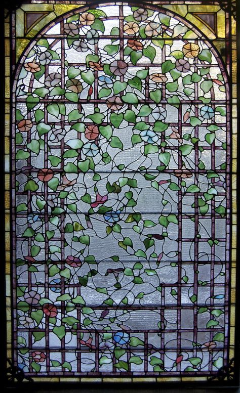 lavieestbelIe's tweet image. Stained glass is so pretty