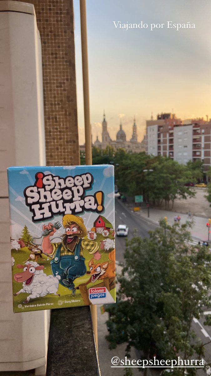 SheepSheepHurra's tweet photo. Aprovecha lo que queda puente y disfruta de nuestras 🐑 Estas fiestas no viajes sol@ viaja con @SheepSheepHurra No lo dejes para el final y hazte con tu ejemplar y para regalar. Acierto asegurado ✅Entra en https://t.co/57X7oUdwol y descubre todos los puntos de ventas #boardgames https://t.co/cuKBfwIFpR