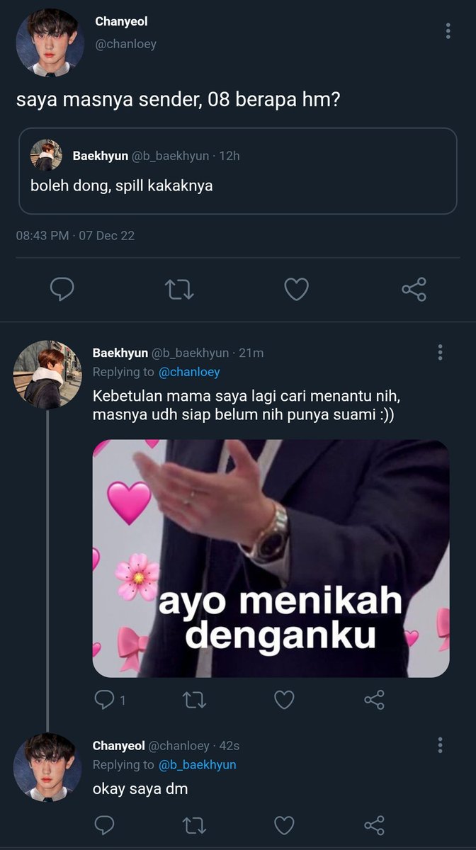 mowchibae's tweet photo. 08 berapa? https://t.co/PmiT8mpZZE