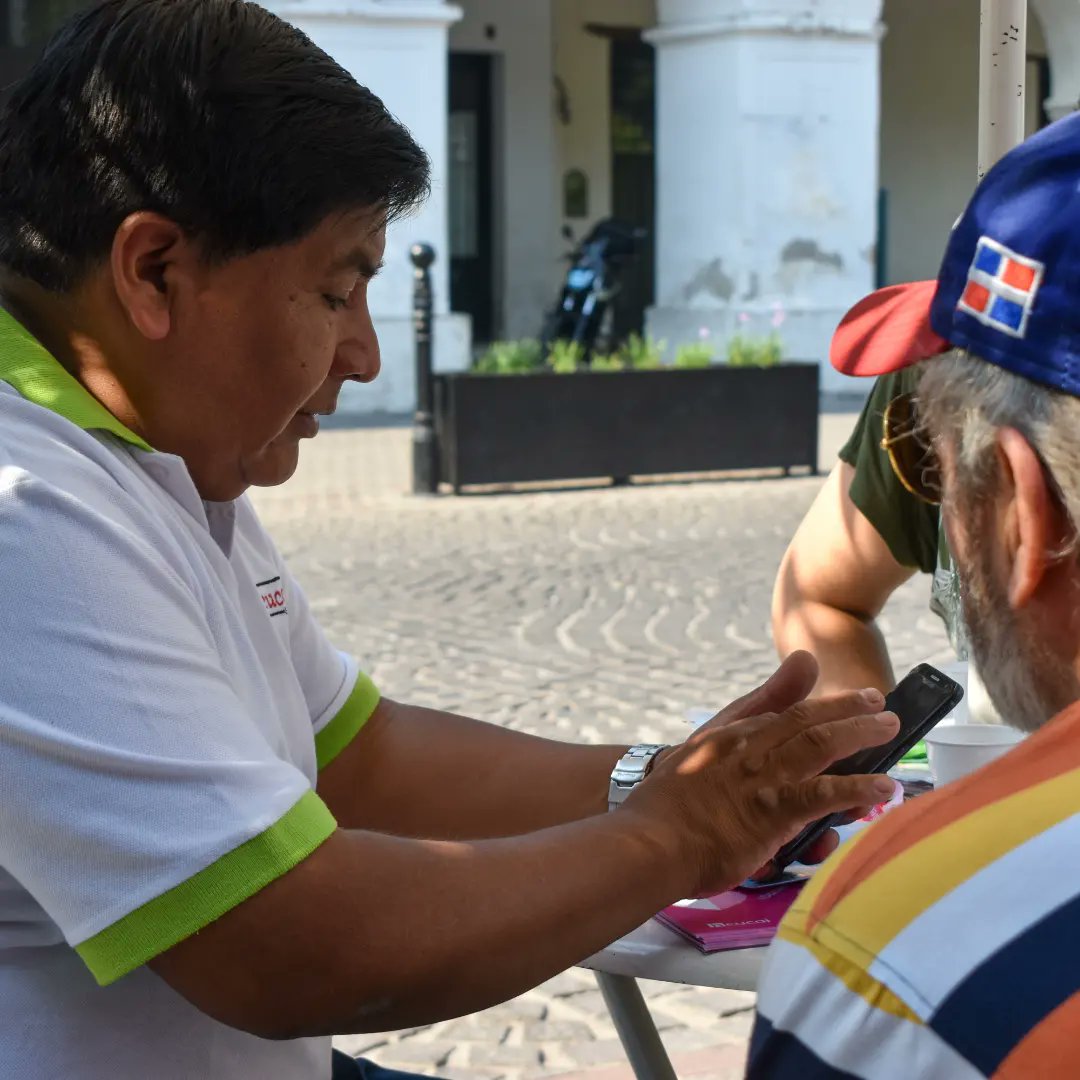 CucaiSalta's tweet photo. Los trasplantes de órganos y tejidos solo son posibles gracias a los donantes y al trabajo y el compromiso del sistema de salud. 
Hoy los esperamos en plaza 9 de Julio #CucaiSalta @MinSaludSalta https://t.co/vZWgI3gS4f