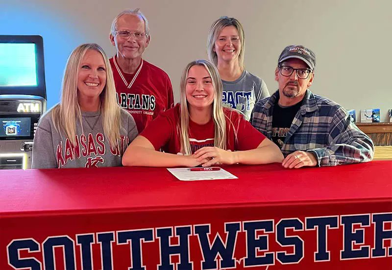 SWCCSpartans's tweet photo. “Julia is an outstanding defensive outfielder with very good speed," Jensen stated. "She has demonstrated leadership on her high school team, as well as her travel team and will be a vocal leader for us."

https://t.co/HBhpLvmI7d https://t.co/dwPl6oHqNj
