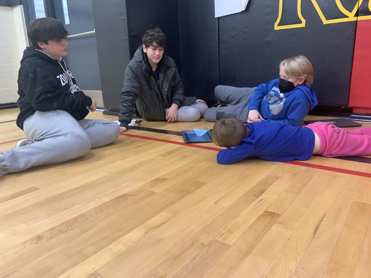 MsPineau's tweet photo. Hour of Code…Hour of Community! @ross_dsbn Grade 8’s had an awesome time creating @scratch holograms with some Kinder Friends! @dsbn #hourofcode #futureleaders #stemeveryday #stem https://t.co/6bFqWt2bbp