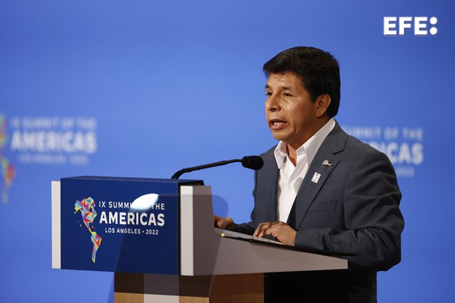 #ÚLTIMAHORA | Castillo disuelve el Congreso e instaura un Gobierno de emergencia en Perú.