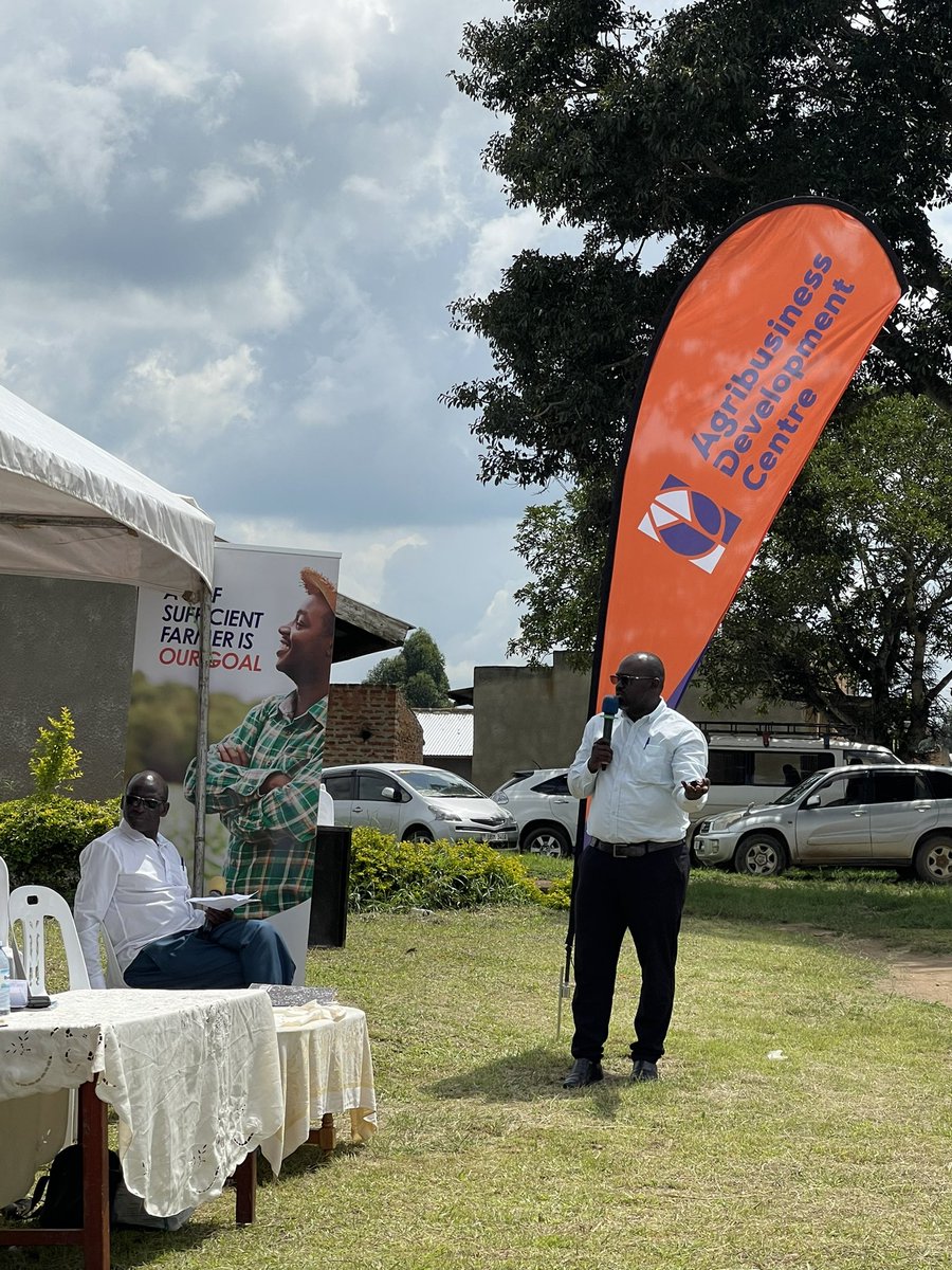 agribdcu's tweet photo. Today : During the linkage and stakeholders workshop in Kazo where ADC awarded the outstanding cooperatives and individual dairy farmers who have successfully completed the trainings  and implemented the learnings. 

#threadbelow https://t.co/vc3rsNG5kL