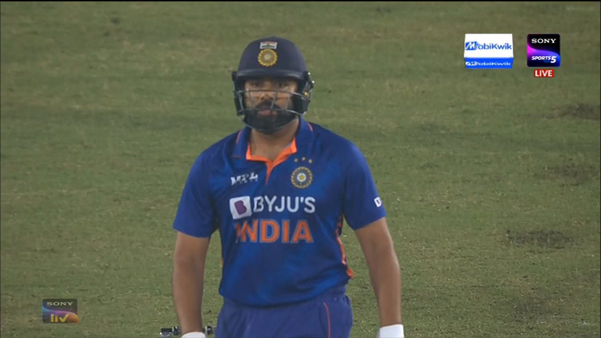 imBKM45's tweet photo. Well played cap 🐐 #RohitSharma #IndvBan https://t.co/IRh8ACsGwO
