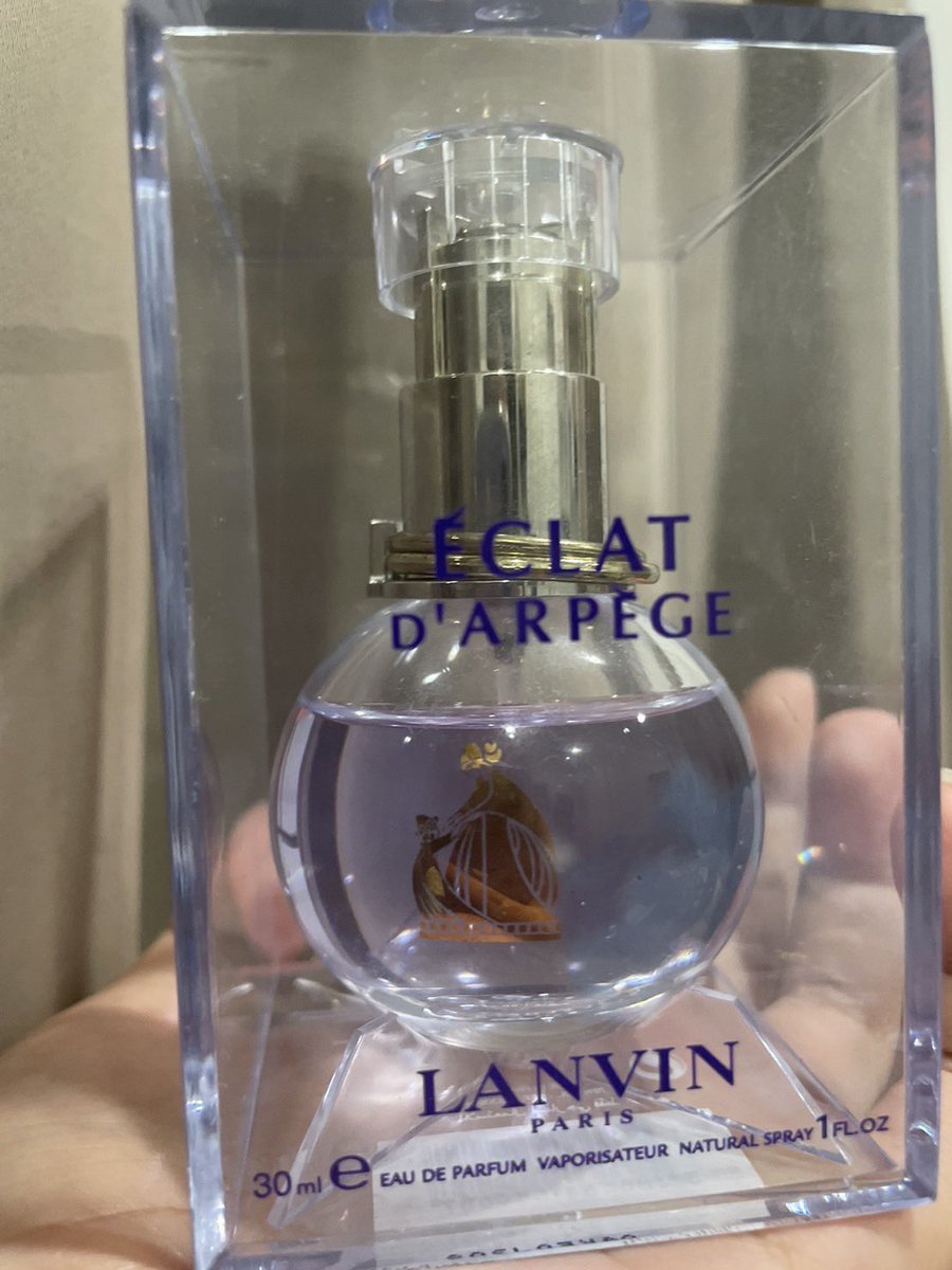 Lanvin 30ml เหลือ90% ส่งต่อ600ค่า สอบถามใน inboxก่อนได้ค่า   #ส่งต่อน้ำหอมแบรนด์ #ส่งต่อน้ำหอมของแท้ #ส่งต่อรองเท้า #ส่งต่อกระเป๋า #ส่งต่อสกินแคร์ #ส่งต่อเครื่องสําอาง #ส่งต่อคสอ #ส่งต่อน้ำหอม #ส่งต่อเสื้อผ้ามือสอง #โล๊ะตู้เสื้อผ้า #น้ำหอมแท้ #น้ำหอมlanvin