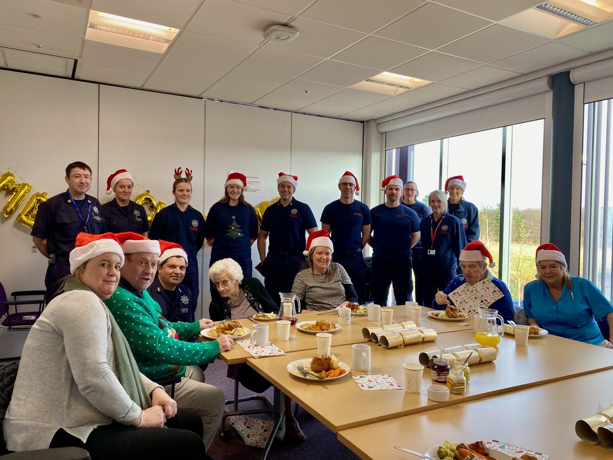Today, ⁦<a href="/fire_workington/">Workington Fire Station</a>⁩ hosted a lovely Christmas lunch for residents of ⁦<a href="/CumbriaCC/">Cumbria County Council</a>⁩ Richmond Park care home. 

Thank you for joining us! ❤️🎄