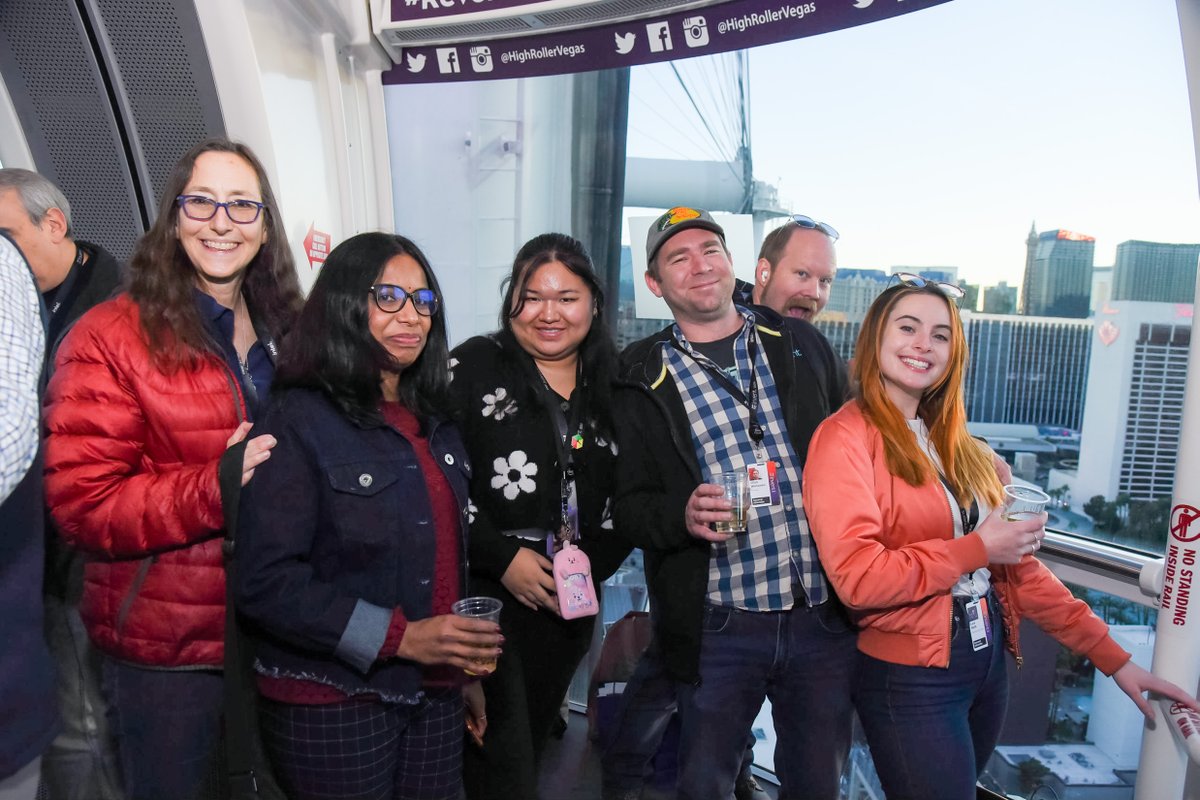 unraveldata's tweet photo. Breathtaking views and new connections—the High Roller Happy Hour was a smashing success! A big thank you to everyone who sipped, soared, and socialized with us. Can’t wait for #AWSReInvent2023!

#AWSReInvent #AWSReInvent2022 #DataOps #DataOpsObservability #FinOps #UnravelEvents https://t.co/SxNF2Yrg5Z