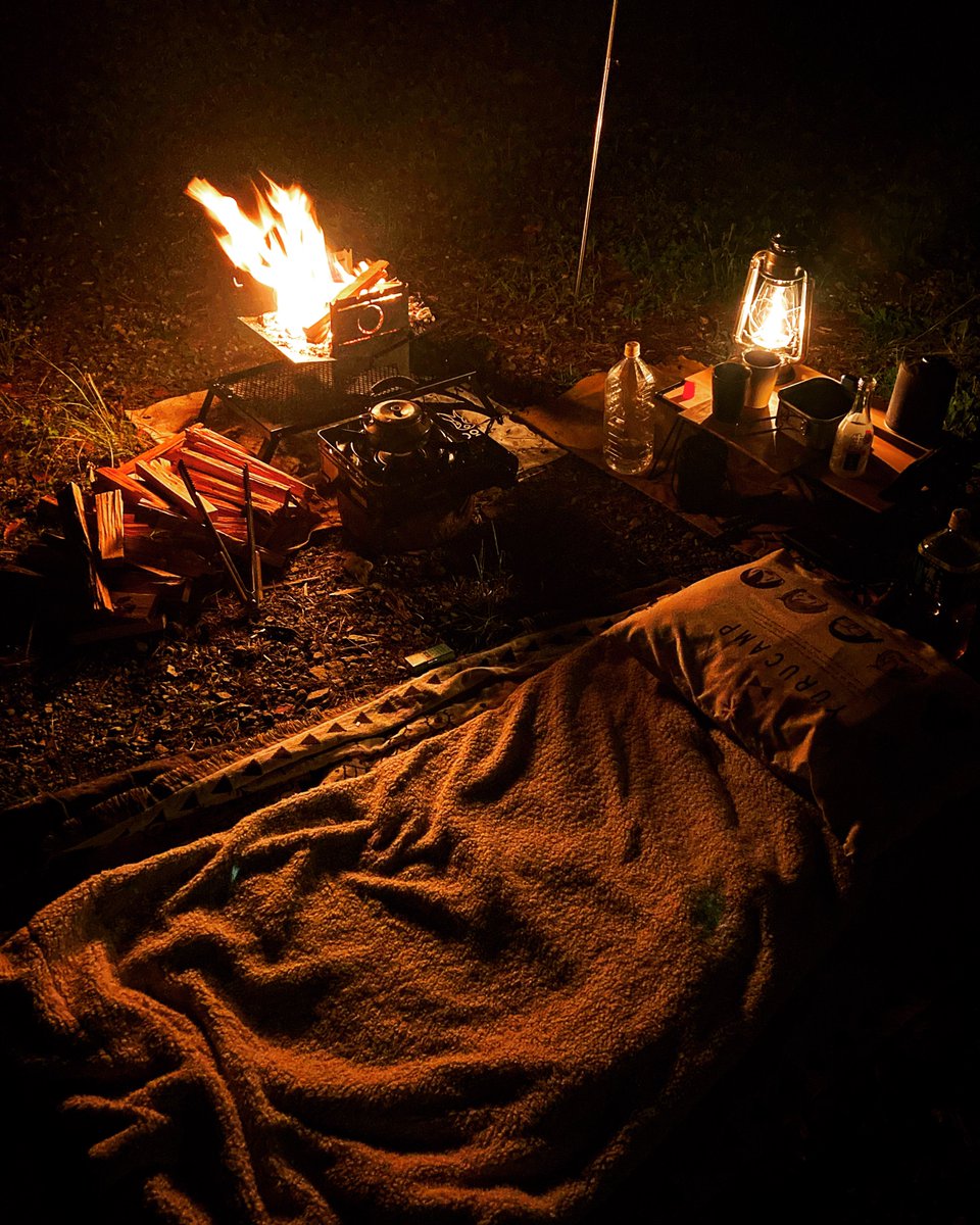 今年は結構スキーも行ったし、キャンプもかなり行ったよな、お絵描きは…かなり残念、来年は頑張るw

 #12月になったのでいいねの数だけ一年の思い出を振り返る 