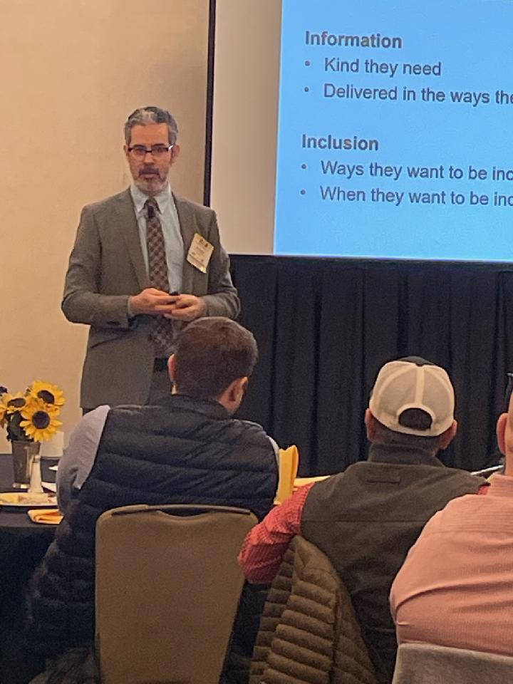 During this morning's #ExecutiveBreakfast, our members are learning about how they can mobilize their people to deliver expected results and outcomes in times of change.

#FamilyBusiness #ChangeManagement