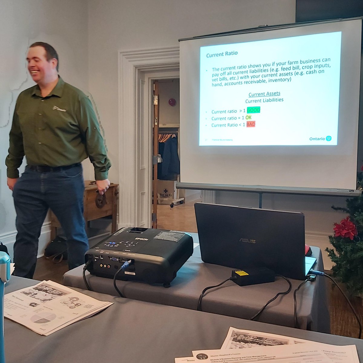 OntarioSheep's tweet photo. Today's Master Shepherd's Course (MSC) Business Planning Workshop kicking off with Erich Weber, Economic &amp; Business Advisor, OMAFRA. For more information on the MSC visit https://t.co/oOM6qWYO71 #sheep https://t.co/AOmtjkAUGl