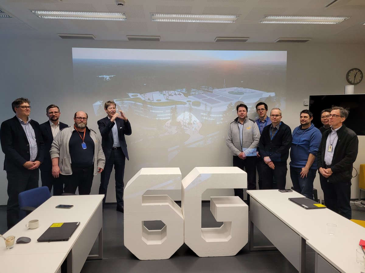 The CTO and Senior Vice President of <a href="/thalesgroup/">Thales Group</a>, Dr. Bernhard Quendt, visited the 6G Flagship today, December 7, to hear what is all the commotion about #6G and Oulu. Now he knows... Thank you for visiting us!