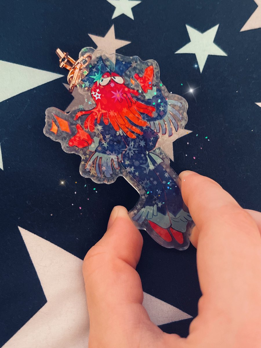 Its been a minute 👋🏼 Been reviewing some different holo overlays and I’m definitely gonna go with the first one ✨
(feat. a red guy for funsies)