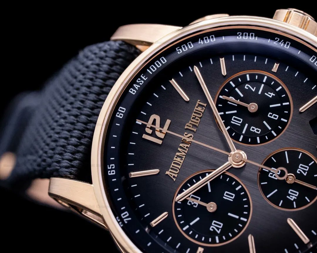 EuropeanWatchCo's tweet photo. Audemars Piguet Code 11:59 Chronograph 18k Rose Gold / Ceramic Smoked Grey Dial. https://t.co/OqenggRGnY
#AudemarsPiguet
#AutomaticChronograph
#Horology
#AudemarsPiguet26393NROOA002KB01 https://t.co/6M6CXJTrIP