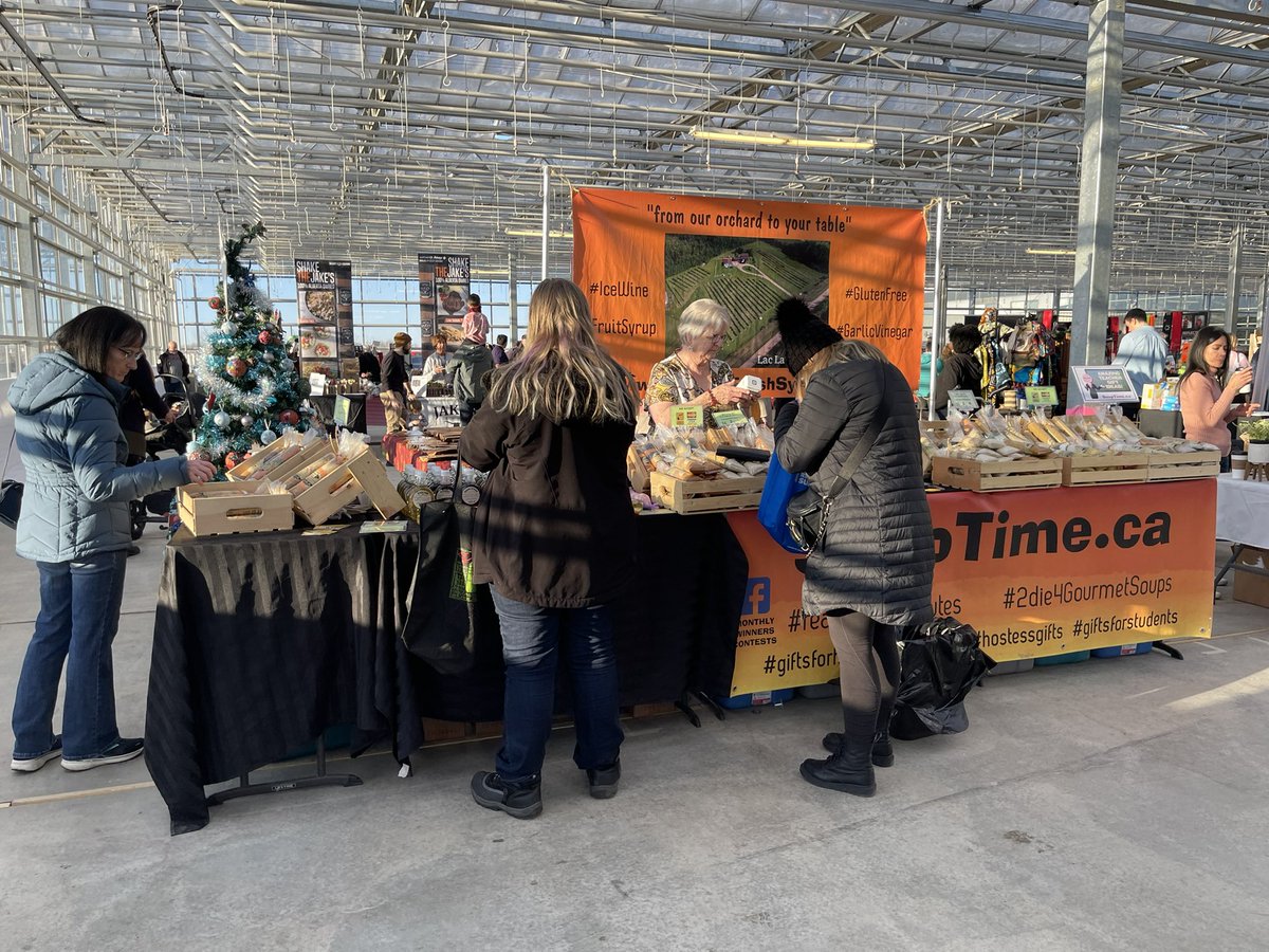 SoupTime.ca tweet media
