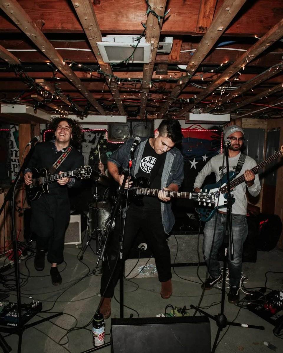 MercuryLoungeNY's tweet photo. *JUST ANNOUNCED*
1/11 @latchkeykidsnj @ButCallMeEli @afrancismusic 
Tickets on sale Friday at 10am!
--> https://t.co/2dlc5l8kef https://t.co/RkN58Jv9VP