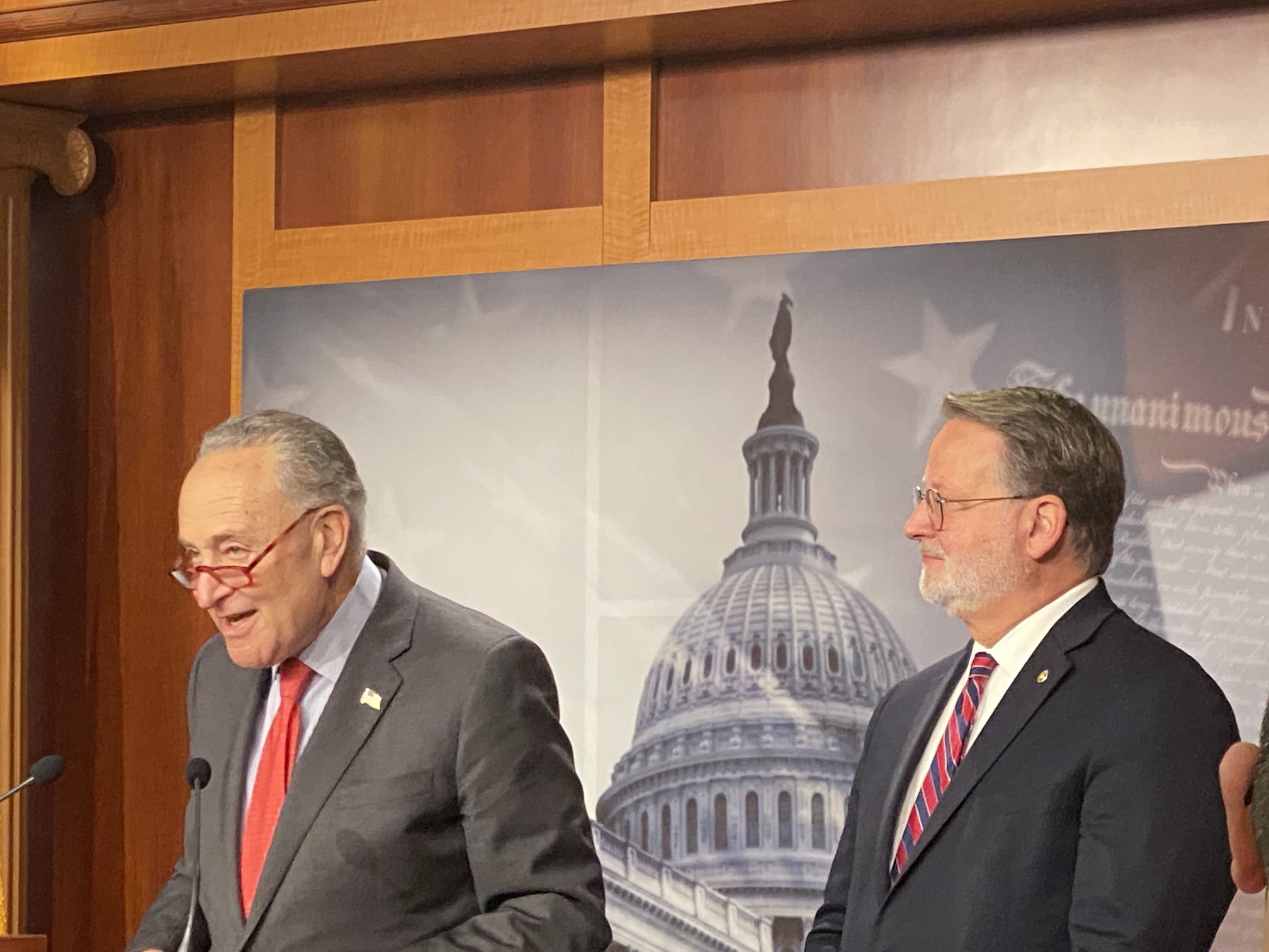 John Bresnahan On Twitter SenSchumer GaryPeters Doing A 