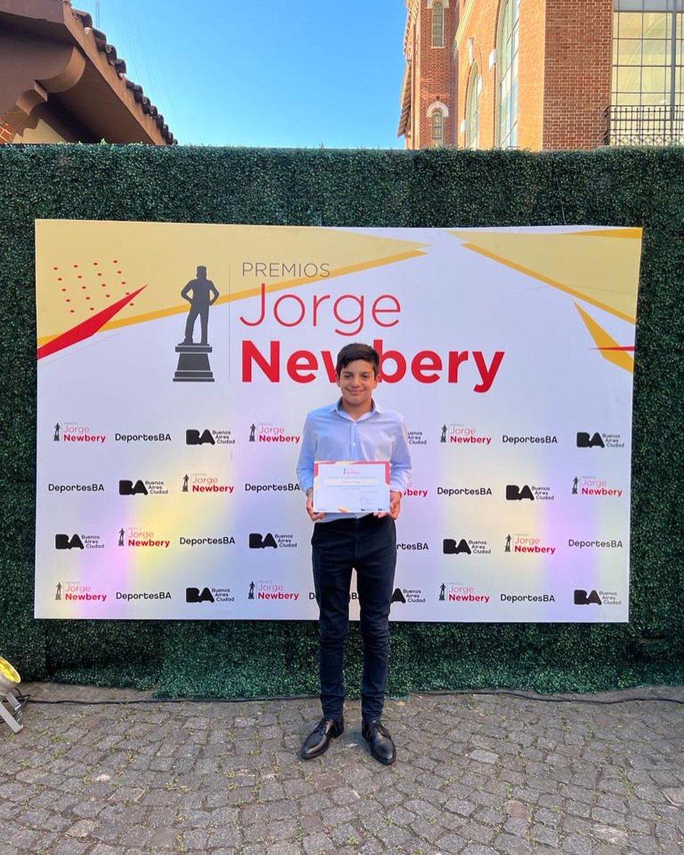 🛑SANTINO PANETTA 🇦🇷
Nominado en los premios Jorge Newery 

Participó anoche en la Usina del Arte de los premios que entrega la Secretaria de Deportes de CABA a cargo de Carlos Retegui,en la terna de Automovilismo (CDA)  junto a Tiago y Leo Pernia quien fue el ganador del premio.