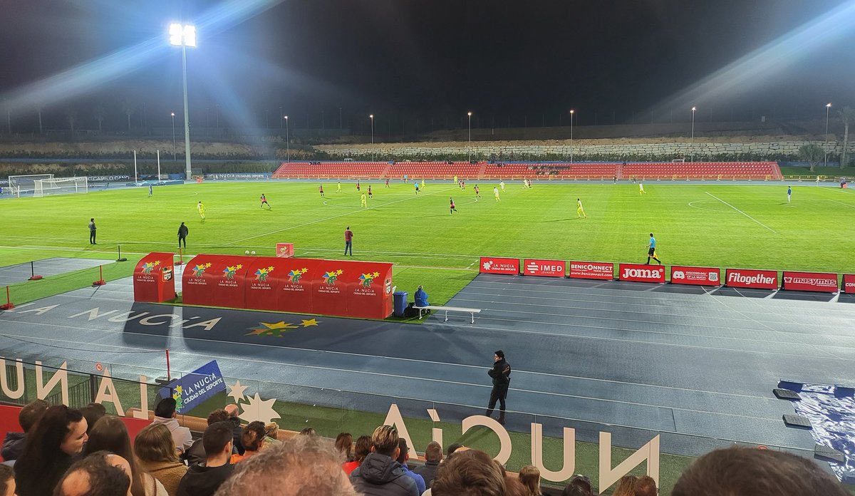 sergiobarila's tweet photo. 👀⚽️ Anoche en La Nucia - Intercity 1RFEF 
#invsportplayer #ojeando #observando #trabajo #work #football https://t.co/X6gMiABkD0