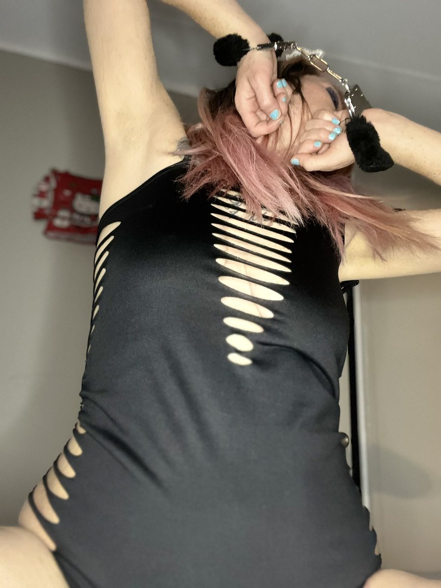 Lustfulkitten93's tweet photo. https://t.co/81HGeT6f3f