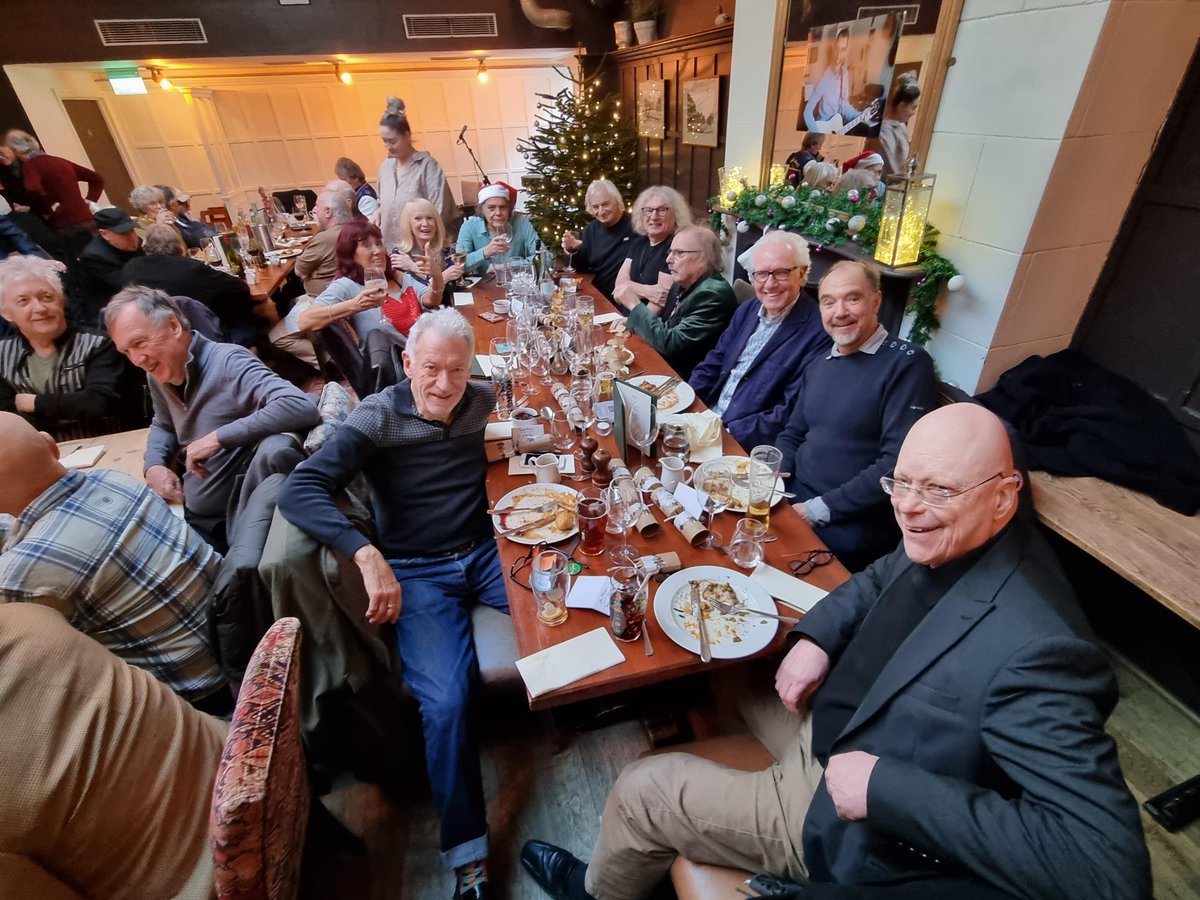 LAJwriter's tweet photo. #PinkFloyd #TheShadows #TheSearchers #ManfredMann #TheTornados #DireStraits #Slade #Family #StatusQuo #AtomicRooster #Leafhound & more all well-represented at our #SCRIBs Christmas lunch in London yesterday. I appear to have joined #TheShadows! Rocking on! https://t.co/05K7Kwbjo4