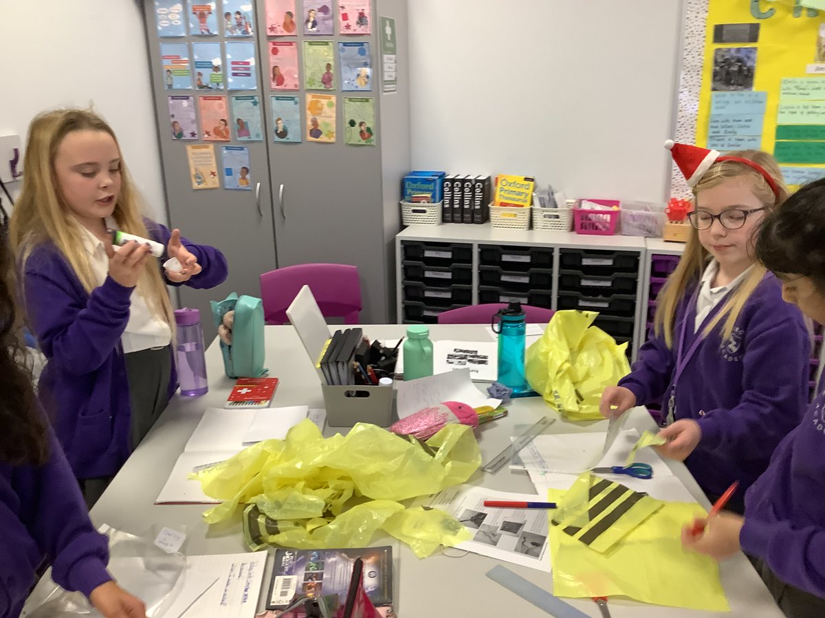 PixBrookA's tweet photo. Y5 had great fun using cross-curricular maths skills to make parachutes. They had to measure accurately &amp; investigate if the surface area of the parachute would impact the length of time it took for the parachute to hit the ground. The children worked incredibly well together. https://t.co/kmaDsYxg04