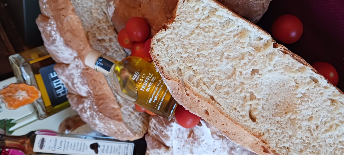 HoweChoir's tweet image. Baking and truffle oil