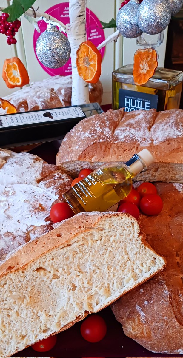 HoweChoir's tweet image. Baking and truffle oil