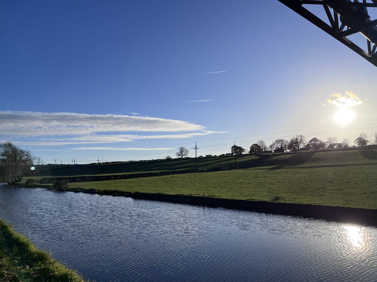 EmilyRankin16's tweet photo. Crisp air and sunny skies on my walk today along Rodley canal with my wee one @itvcalendar @itvweather @JonMitchellTV https://t.co/k9wxcbnh7M