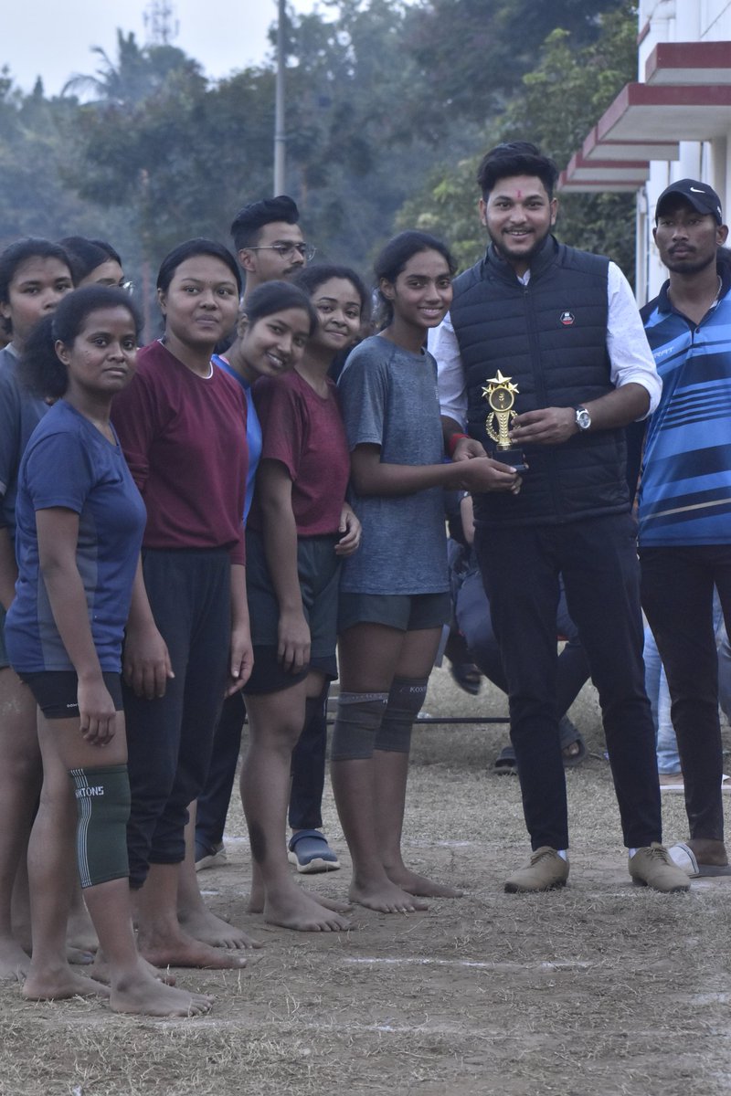 newhostelru's tweet photo. Women Inter-Hostel Kabaddi tournament was organised by our New Hostel in Collaboration with RNHEA,Parija Hostel became Champion defeating Mahanadi Hostel.Some pics of the final event have mentioned below.π
#Total_New
#Ravenshaw_University
#Silver_City_Cuttack
#Diamond_Jubilee https://t.co/0wSYeKqkM9