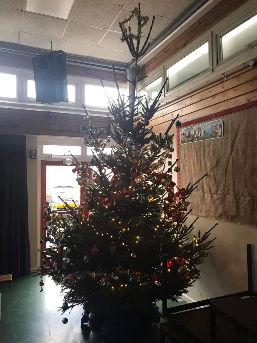 Thank you to our lovely neighbour for donating this beautiful tree. Thank you to Mrs Perry, Mr Winter and a lovely neighbour who delivered the tree. Thank you to Mrs Coxall for organising the decorations. Thank you to lovely school leaders who helped Mrs J decorate the tree!