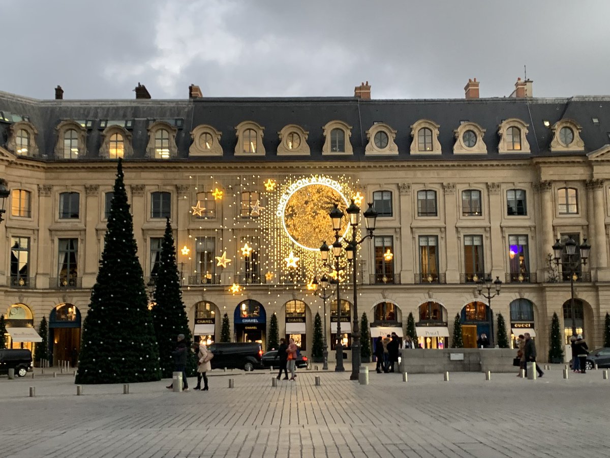 ChantalTV's tweet image. Once upon a full moon! Yes Today it’s #fullmoon