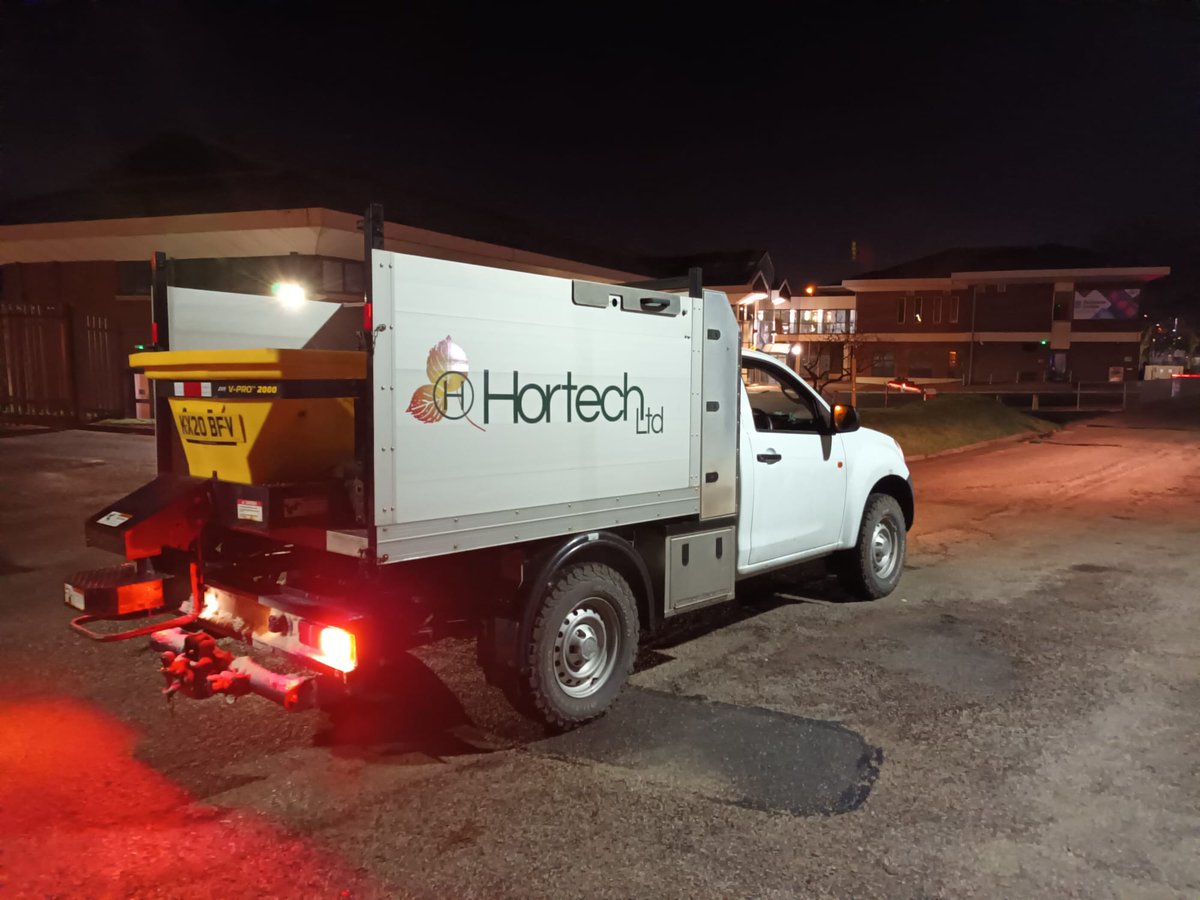 NedClatter's tweet photo. Going to be another busy night for the team @HortechLimited gritting crews. Just saying. https://t.co/ElFUgKeAZB