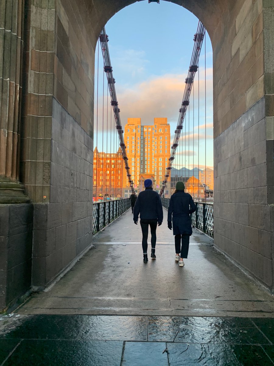 Beautiful winter light for a walking meeting around Glasgow 🌞🥶