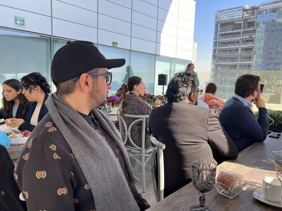 MiguelPallares's tweet photo. Hoy Fernanda Guarro, directora general de 3M México, cierra el 2022 con un recuento de diversas actividades vinculadas con la ciencia, impulso a mujeres, sustentabilidad, equidad, medio ambiente y temas STEM, entre otros.

#3M #Innovación https://t.co/O0pd49SpPg