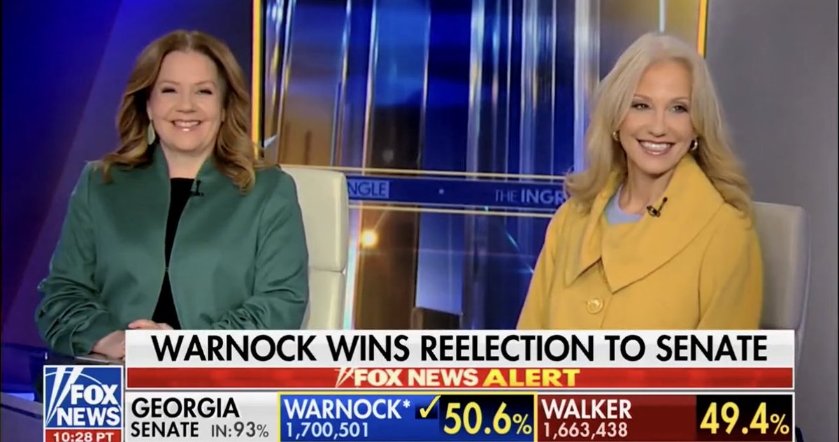 RealBlue75's tweet photo. Happy, happy joy joy. These two oblivious cretins. #MollieHemmingway #KellyAnnConjob https://t.co/6ckowhn2JJ