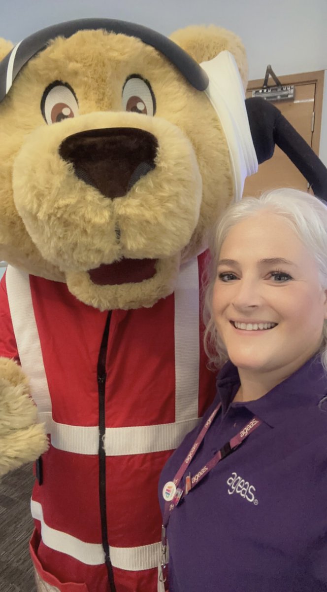 JaneSoGrey's tweet photo. Today was #Brewforthecrew! With special guest Pat the Paramedic. Colleagues had tea, coffee or hot chocolate plus cookies from the trolley. Also help from @AirAmbulancesUK @HIOWAA team. Lots of money raised to help support their vital work to make a massive difference #ageasuk https://t.co/58oCQvdNFL